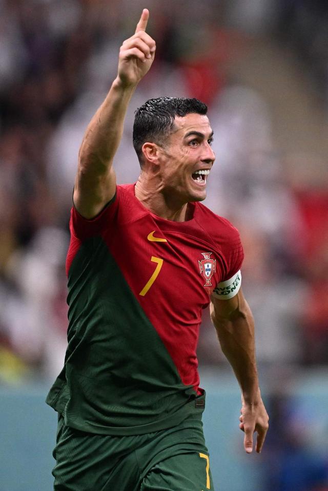 梅里诺玩二选一：佩德里＞维蒂尼亚、厄德高、罗德里（梅里诺更看好佩德里，力压维蒂尼亚、厄德高与罗德里）