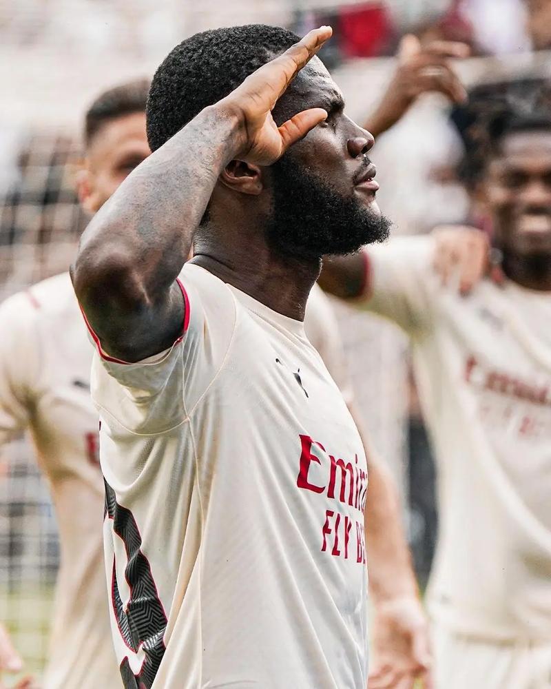 多纳多尼：意大利队需正视当前局限，改善国家队与俱乐部合作（多纳多尼：意大利队应直面短板，强化国家队与俱乐部协作）