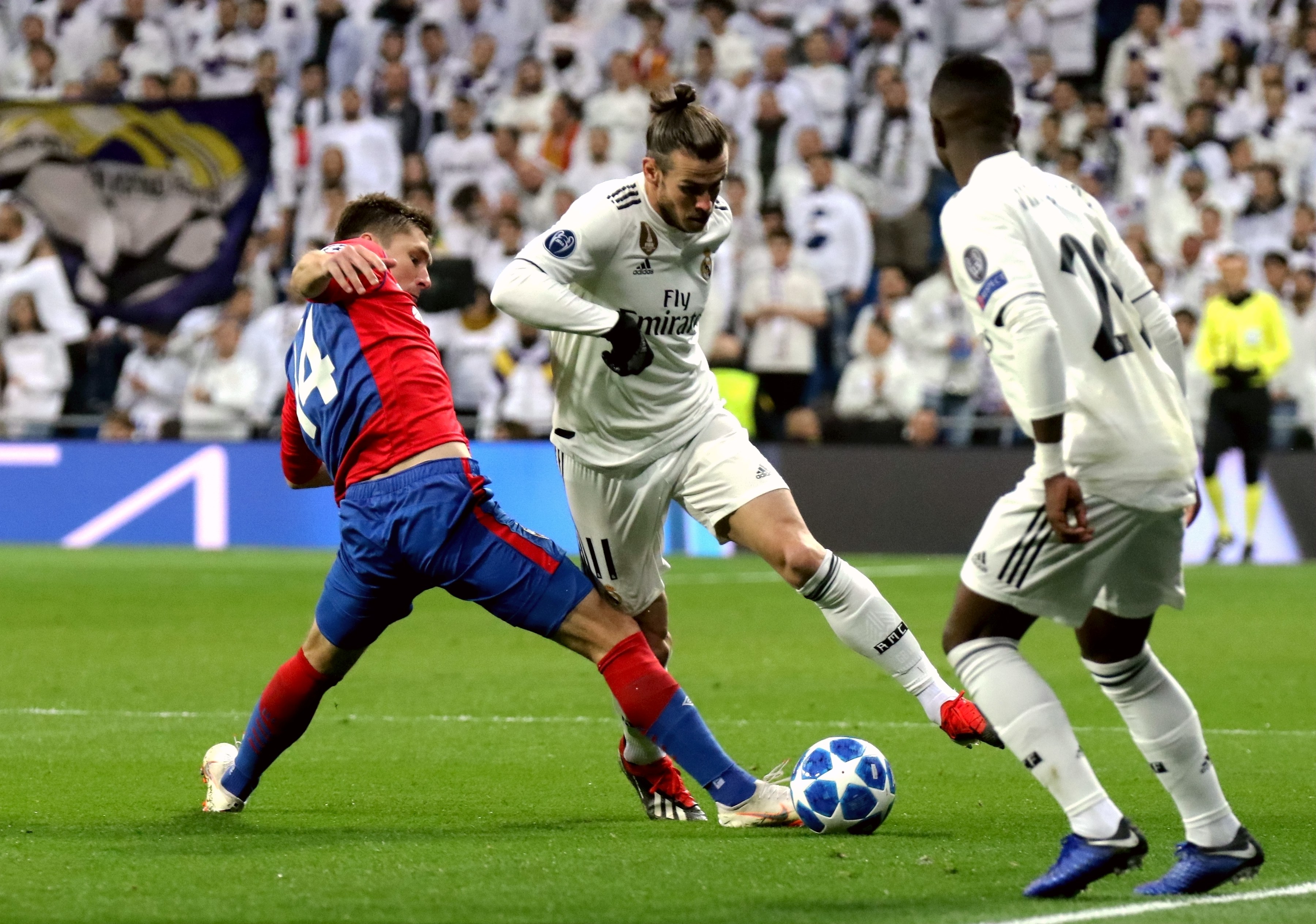 记者：阿什拉夫将返回摩洛哥康复，并为参加非洲杯做准备（记者：阿什拉夫将回摩洛哥康复，备战非洲杯）