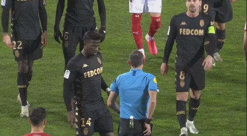 湖人浓眉哥篮下统治球队获胜