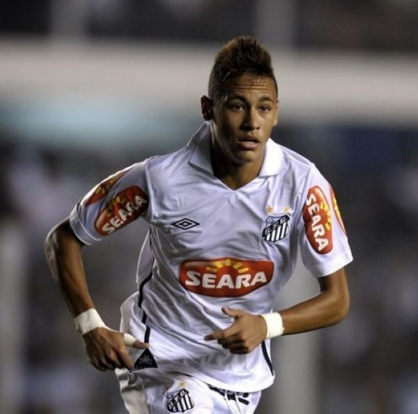 阿莱格里：我只是对裁判说“怎么每次有你在都会出乱子”（阿莱格里回应：只是对裁判吐槽“每次你执法都出状况”）